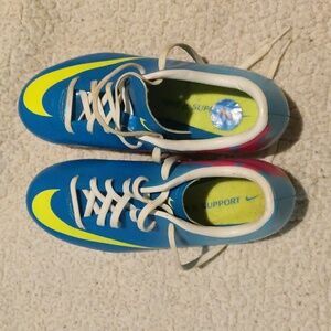 New Girls Nike Mercurial soccer cleats
